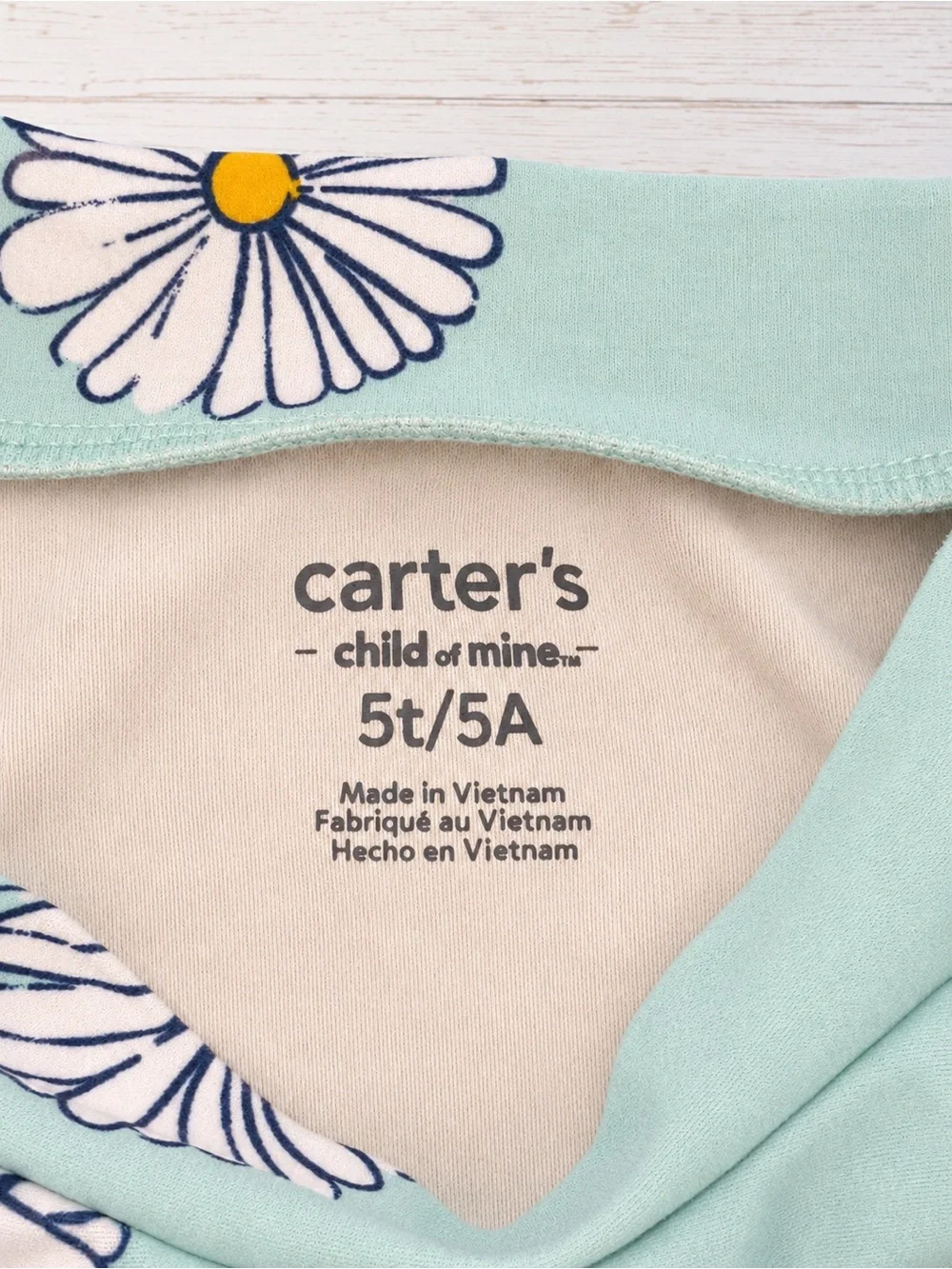 Carter’s Child of Mine Girls Daisy Rash Guard Swimsuit Set Size 5T